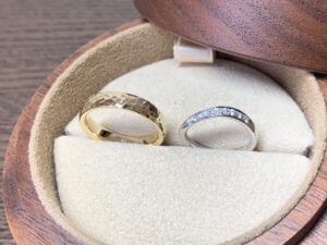 結婚指輪、二人で意見がわれています。どうしたらいい？